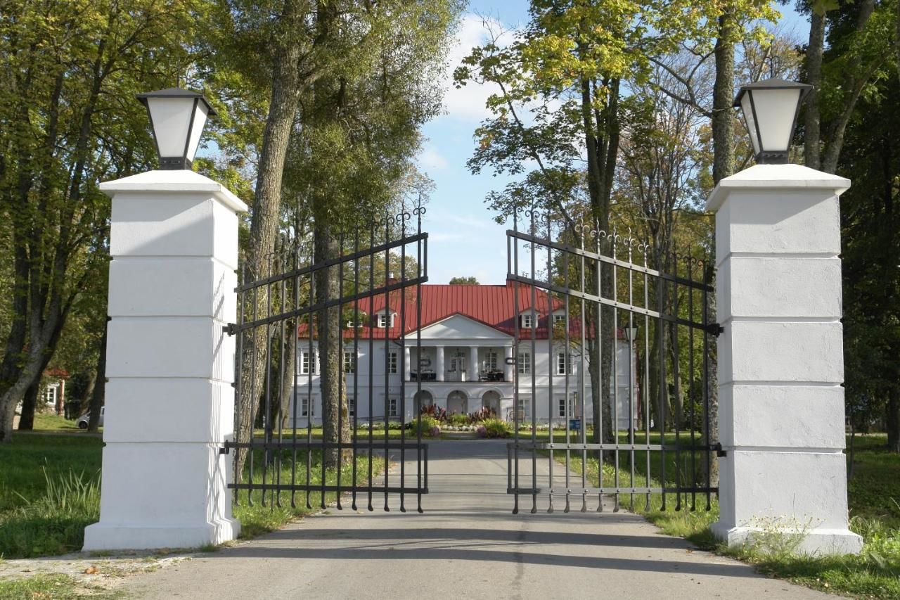 Отель Bistrampolis Manor Кусиай-4